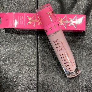 Jeffree Star Valore liquid lipstick. In virginity